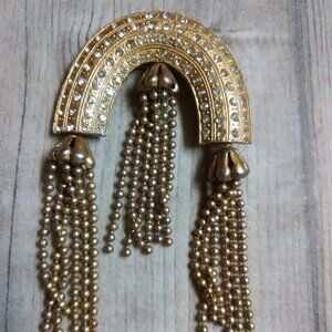 Vintage Vogue Belt Chicago brooch pin rhinestones and tassels